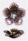 22mm Antiqued Copper Plated Flower Stamping x1