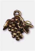 15x10mm Antiqued Brass Plated Bunch Of Grapes Charms Pendant x2