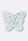 Mother-Of-Pearl White Open Work Butterfly 9.5x11.5mm x1